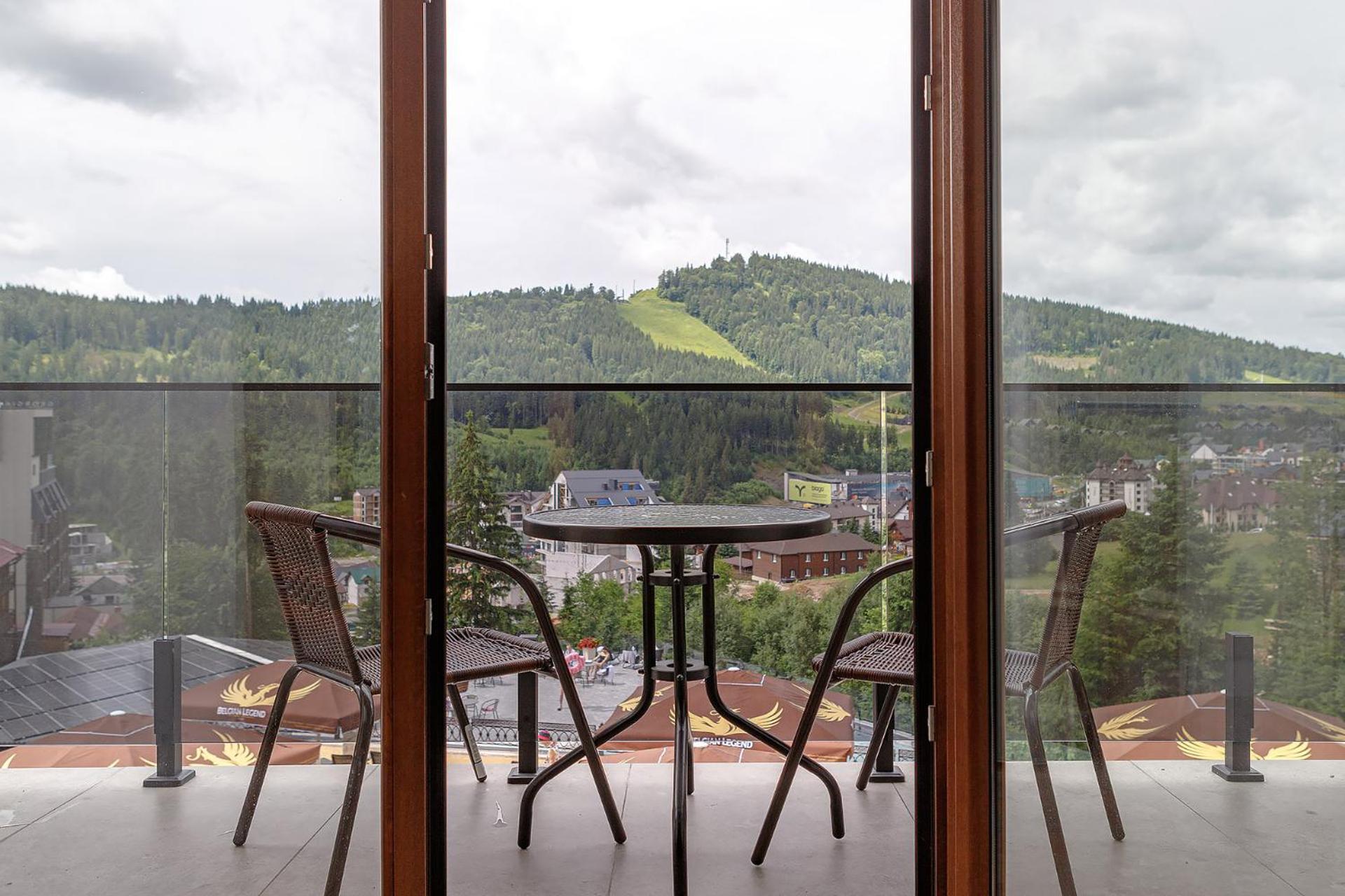 Hotel Podgorie Spa Bukovel Bagian luar foto