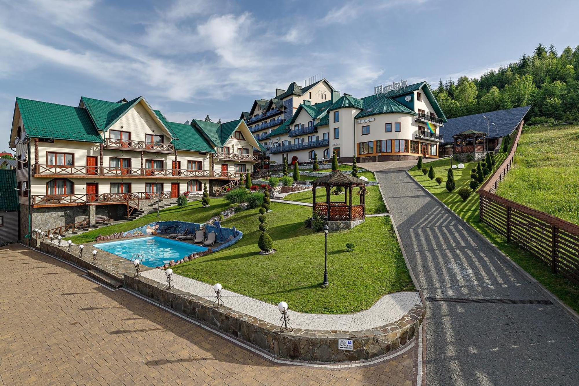 Hotel Podgorie Spa Bukovel Bagian luar foto