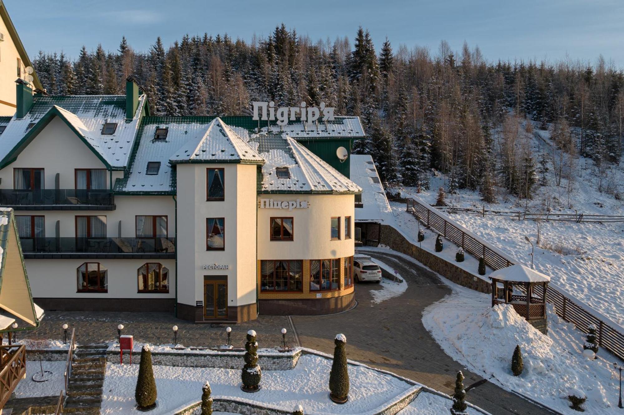 Hotel Podgorie Spa Bukovel Bagian luar foto