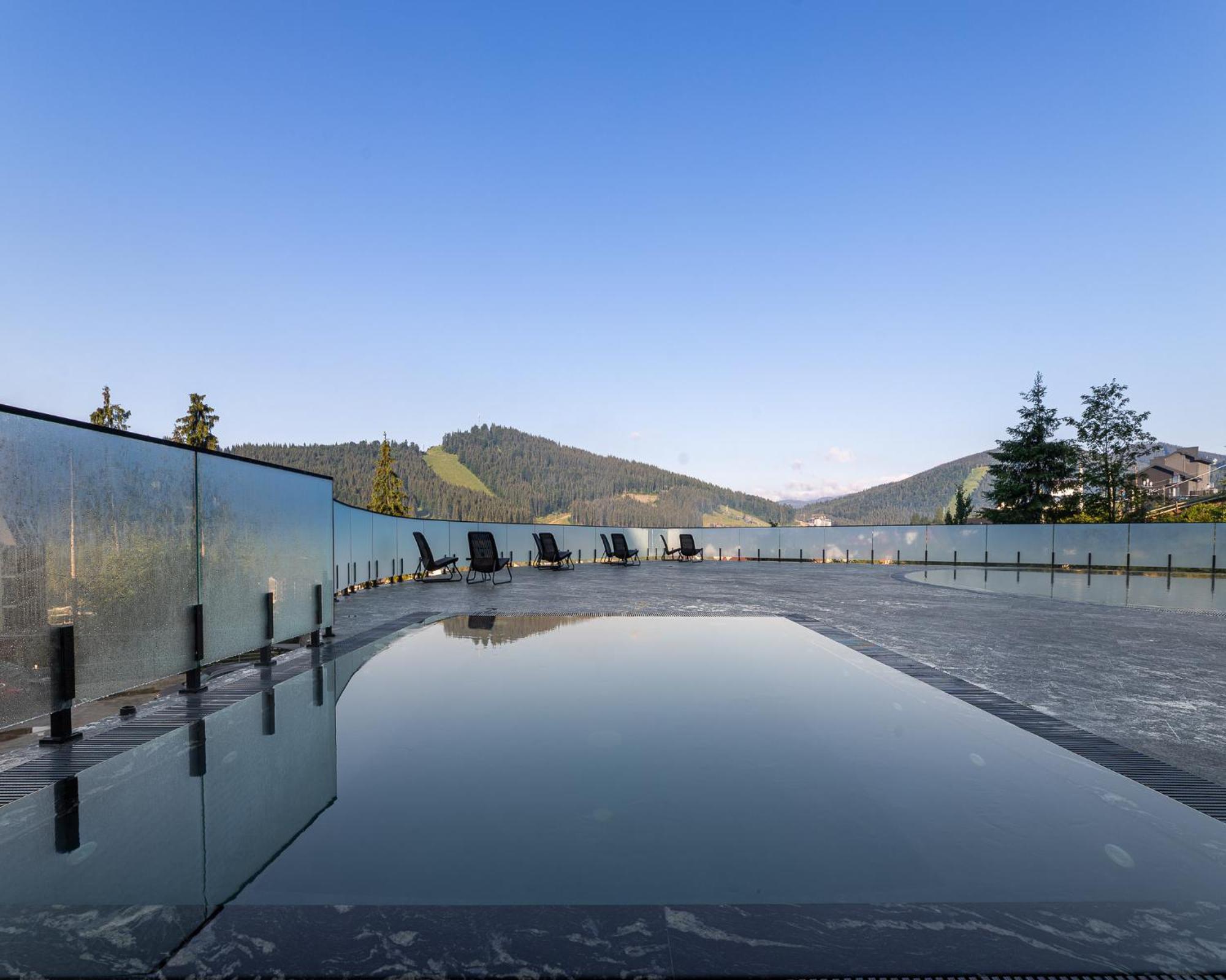 Hotel Podgorie Spa Bukovel Bagian luar foto